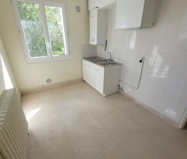 Location Appartement 3 pièces 56m² GOUSSAINVILLE 95190 - Photo 1