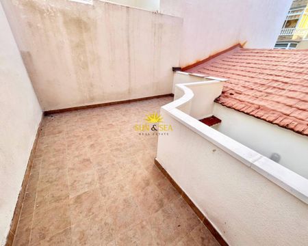 GROUND FLOOR APARTMENT WITH TWO BEDROOMS – GUARDAMAR DEL SEGURA - Photo 4