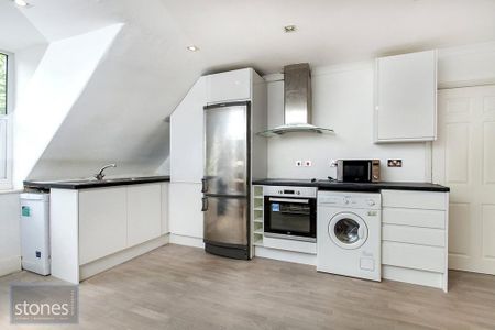 2 bedroom apartment to rent - Photo 4