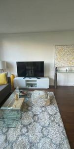 Sunny 1Bed+Den Furnished Yaletown apartment - Photo 4