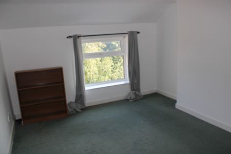 Myers Road West, Liverpool, L23 - Photo 2