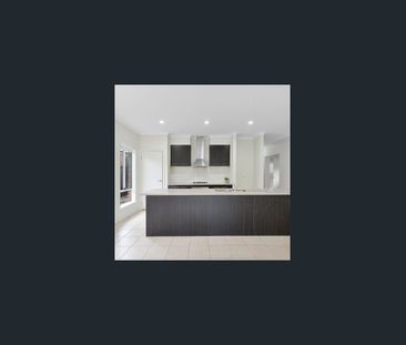 Spacious Family Living in the Popular Aston Estate - Photo 3