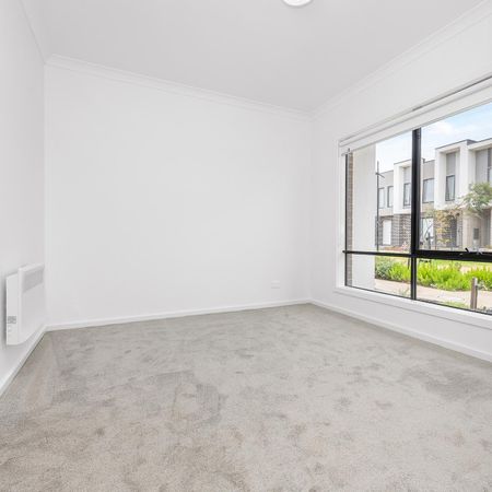 THIS BRAND NEW HOME AWAITS YOU! - Photo 5