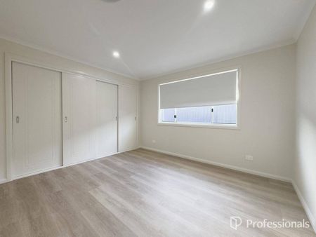 Newly Built - 4 Bedroom Duplex - Photo 3