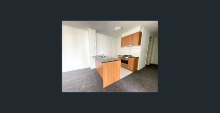 Magnificent modern 1 bedroom apartment in sensational South Melbourne. - Photo 3