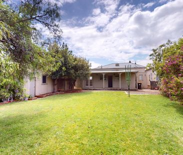 City Centre - 3 Bedrooms - Photo 6