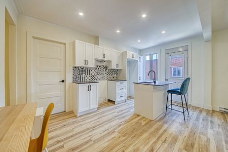 Condo for rent, Montréal (Côte-des-Neiges/Notre-Dame-de-Grâce) - Photo 2