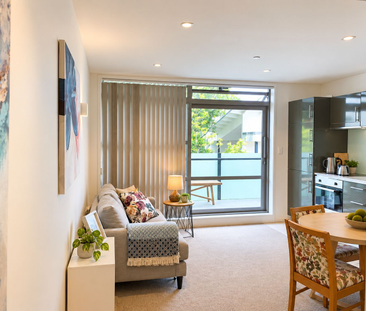 1 Bedroom on Richmond Rd - Photo 1