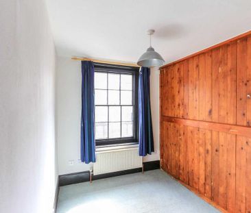 2 bedroom maisonette to rent - Photo 2