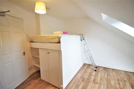 Helmsley Road, Sandyford - Photo 3