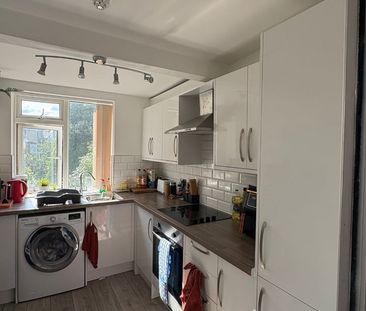 1 Bed Flat, Birdhurst Road, CR2 - Photo 6