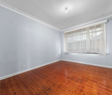 Great Location! - Photo 2