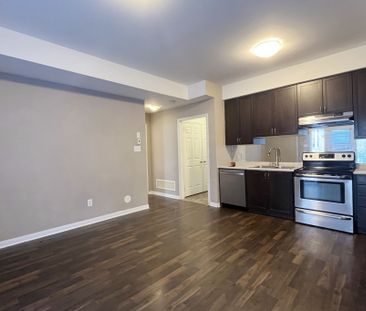 For Lease - 2891 Rio Court Unit# 10, Mississauga, Ontario - Photo 2