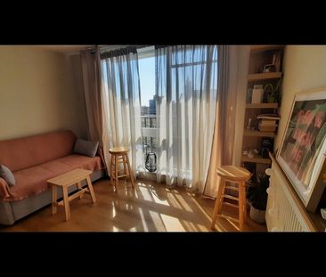 1 Bed Flat, Sillwood Place, BN1 - Photo 2