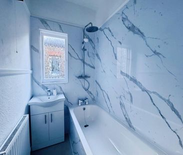 3 bedroom flat to rent - Photo 5