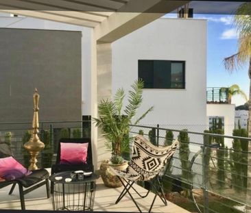 Detached Villa in Estepona - Photo 6