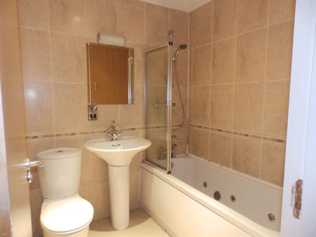 2 bedroom apartment to rent - Photo 5