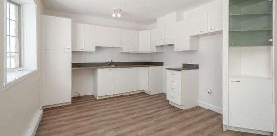 Appartement 4 ½ à louer Sainte-Foy / Sillery décembre 2025 - Photo 2