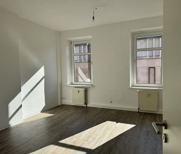 sanierte 3 Zimmer Wohnung am Lindenauer Markt - Foto 1