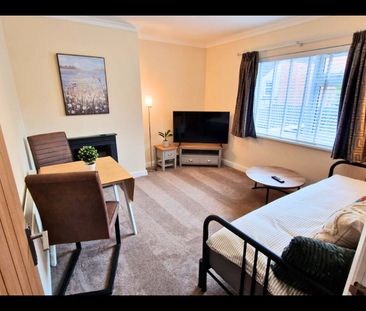 1 Bed Flat, Westbury Road, LE2 - Photo 1