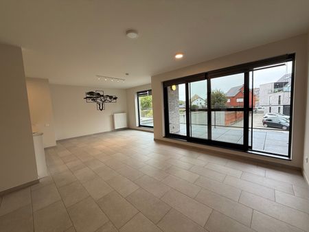 Instapklaar appartement met 2 slaapkamers en terras - Photo 2