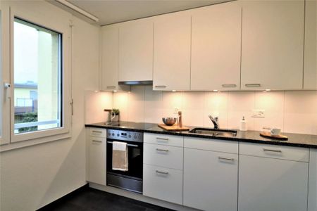 4.5 Zimmer, 93 m², 2. Stock - Foto 3