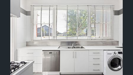 1/372 Barkly Street, Elwood VIC 3184 - Apartment For Rent | Domain - Photo 5