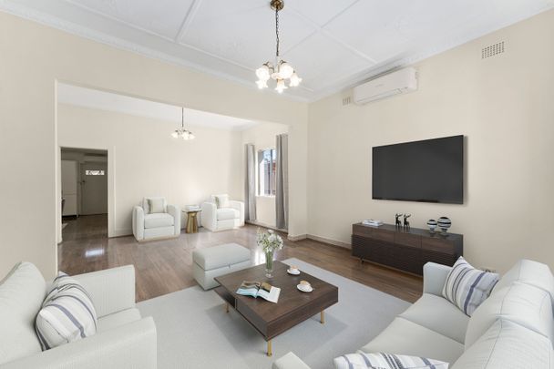 Well Presented Family Home - Photo 1