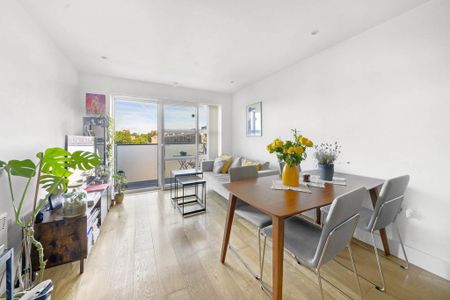 1 bedroom apartment to rent - Photo 4