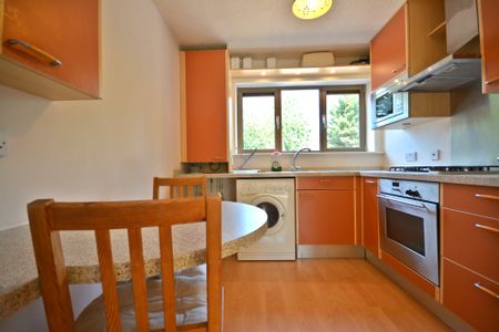 2 bedroom apartment to rent - Photo 4