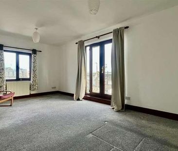 Fore Street, Newquay, TR7 - Photo 1