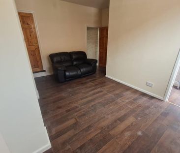 Whitehall Street - Photo 1