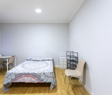 Carrer de Roteros, Valencia, Valencian Community 46003 - Photo 5