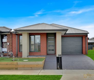 For Lease - Cozy & Convenient Home in Manor Lakes - Photo 4