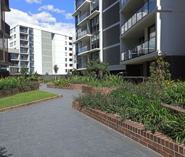 G8115/1 Bennelong Parkway, Wentworth Point - Photo 3