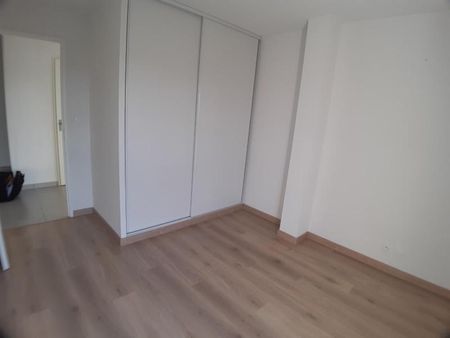 APPARTEMENT T3 65M - Photo 2