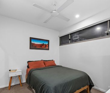 Morden Apartment in Greenslopes ($590/wk, increasing to $630/wk. 12... - Photo 2
