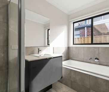 Stunning 4-Bedroom Home in Donnybrook - Photo 3