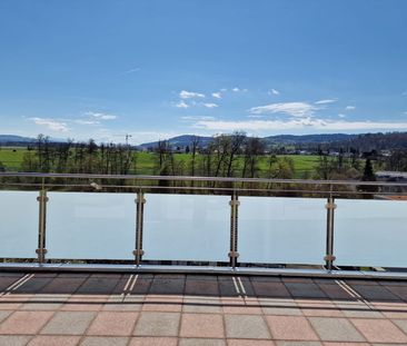 Charmante 4-Zimmerwohnung mit sensantioneller Terrasse und Aussicht - Photo 5