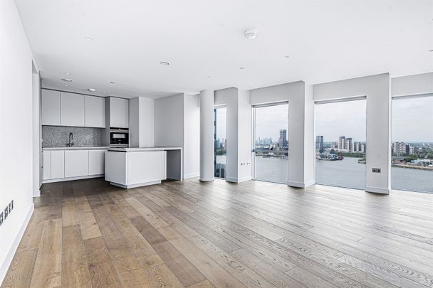 Available from 20/11/2025 - 3 Bed Apartment, Unfurnished - Photo 1