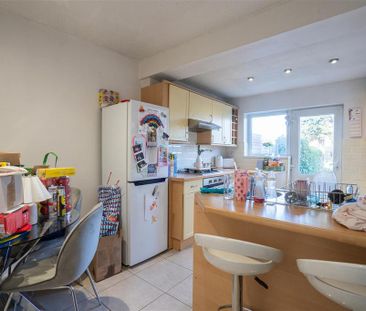 2 bedroom semi-detached house to rent - Photo 1