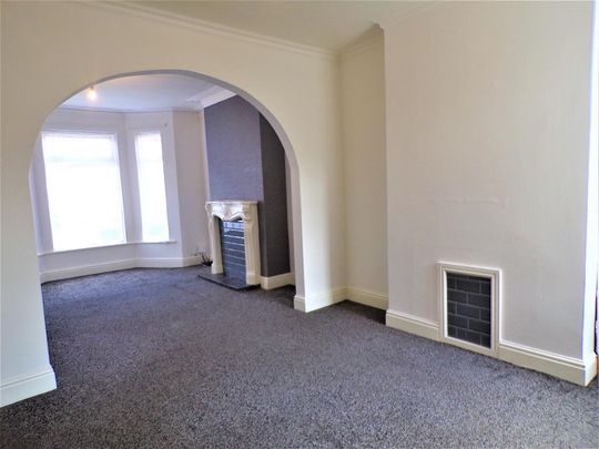 3 Bedroom Terraced House To Rent - Photo 1