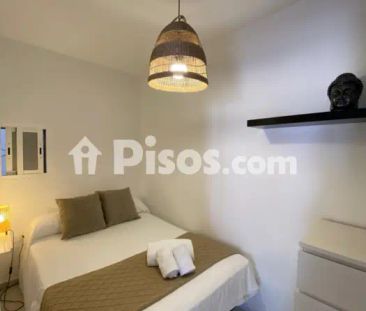 Casa adosada en alquiler en Calle Río - Photo 2