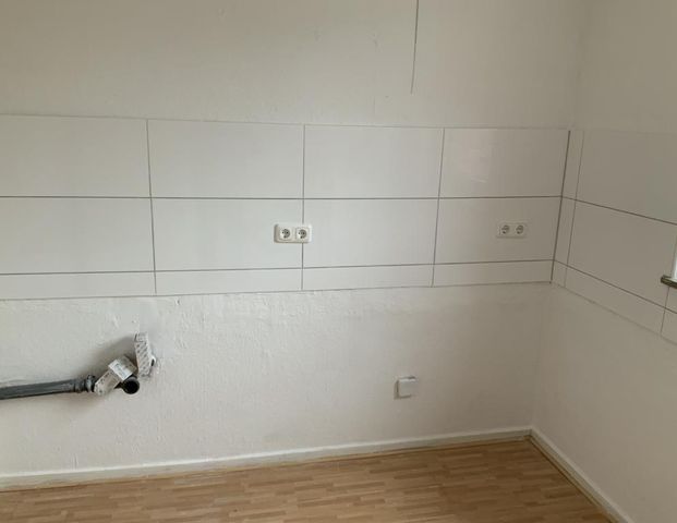 Neues Bad und Vinylfußboden - Schickes Wohnen - Photo 1