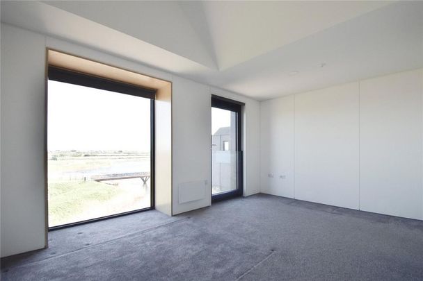 5 bedroom semi-detached house to rent - Photo 1