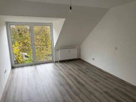Platz für die Familie - frisch renovierte 3-Zimmer-Wohnung am Hageberg - Photo 4