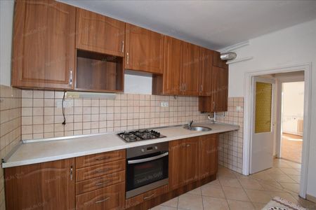 Kiadó lakás - Győr - Fotó 4