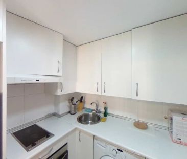 Piso de alquiler en Calle de Samaniego, Rejas - Photo 1