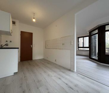 WBS mit Dringlichkeit! Frisch renovierte 2-Zimmer-Wohnung! - Photo 5