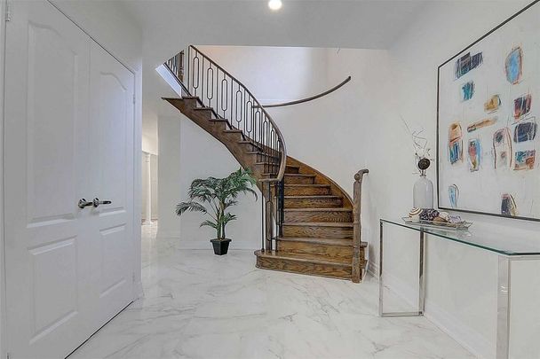 For Lease - 57 Bayswater Avenue, Richmond Hill, Ontario - Photo 1